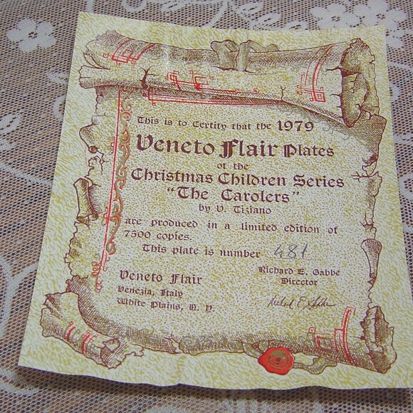 Vintage Veneto Flair plate by V. Tiziano-"The Carolers"-1979 - Picture 5 of 5